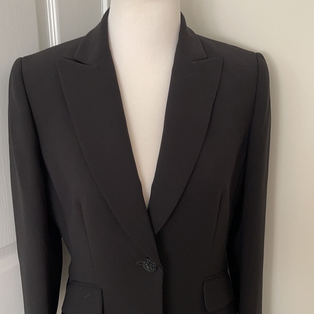 NWT Tahari Women’s Black Tailored Pantsuit - Picture 4 of 16